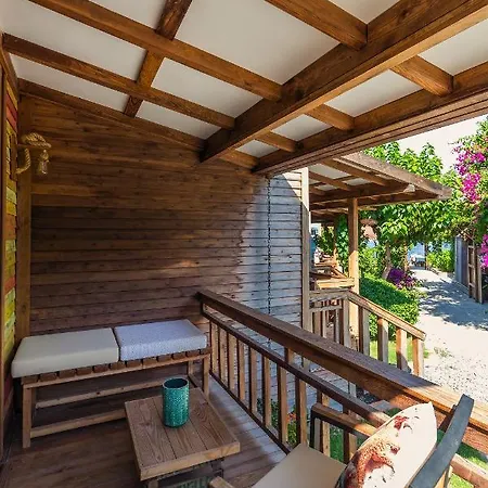 Giritimu Evleri Holiday home *