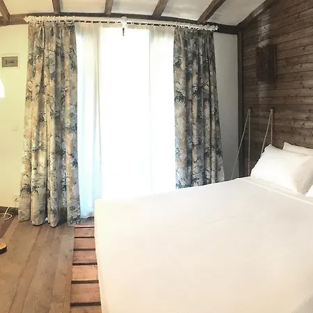 Bed & Breakfast Giritimu Evleri